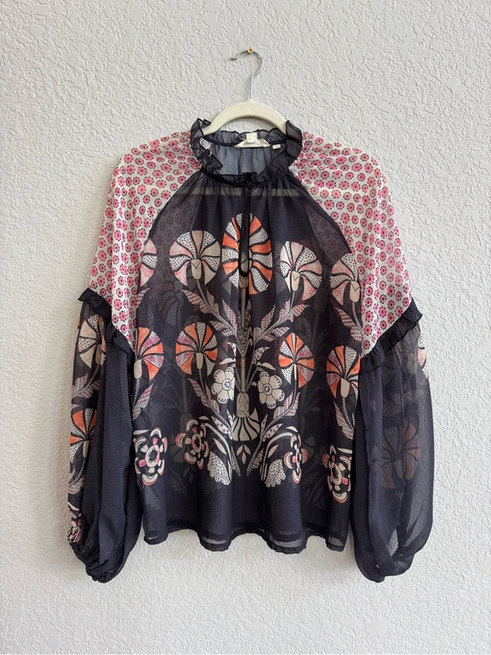 Forever That Girl Tops - Anthro Dark Blue Sheer Floral-Print Balloon Sleeve Blouse with Pink Accents